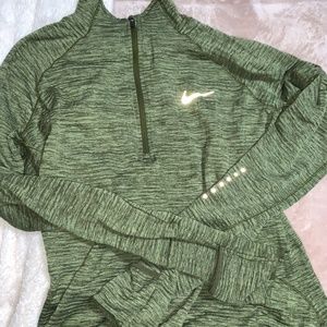 nike dri-fit sweatshirt